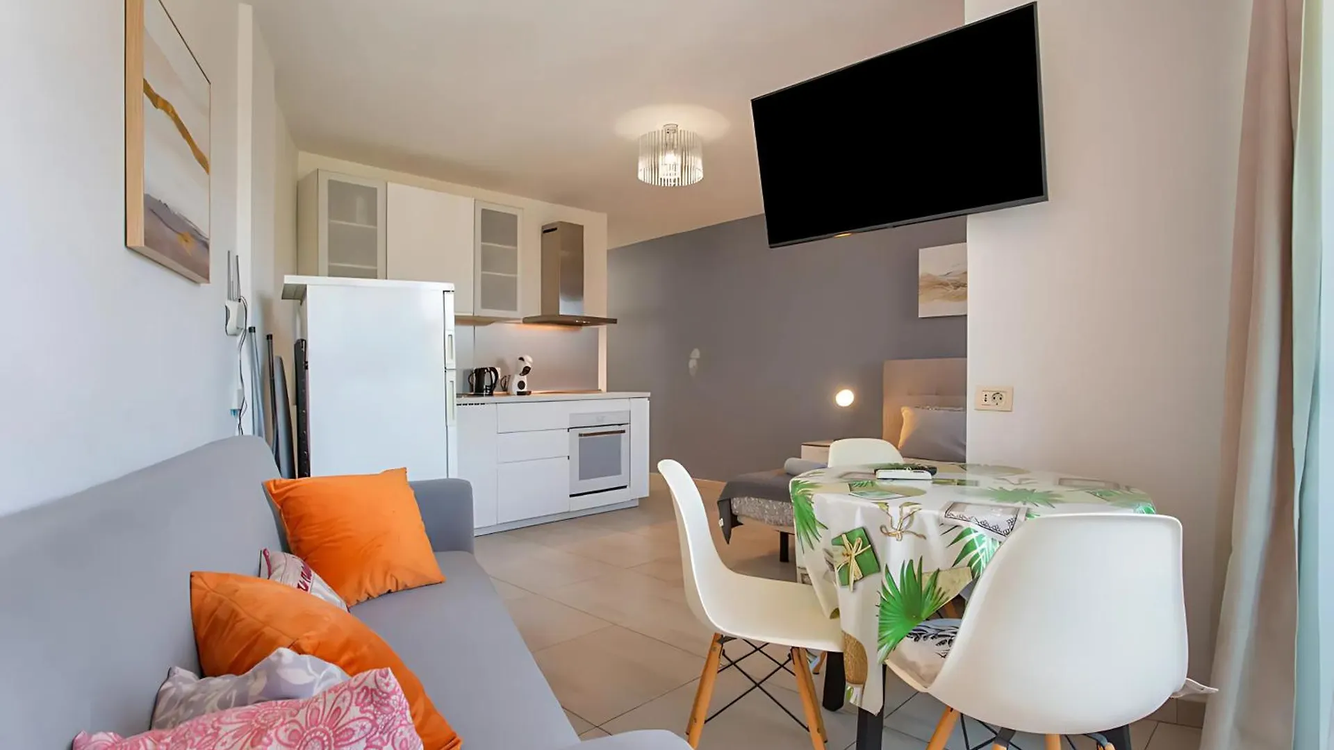Sunny Escape, Parque Santiago 2 Apartment Arona   Arona (Tenerife)